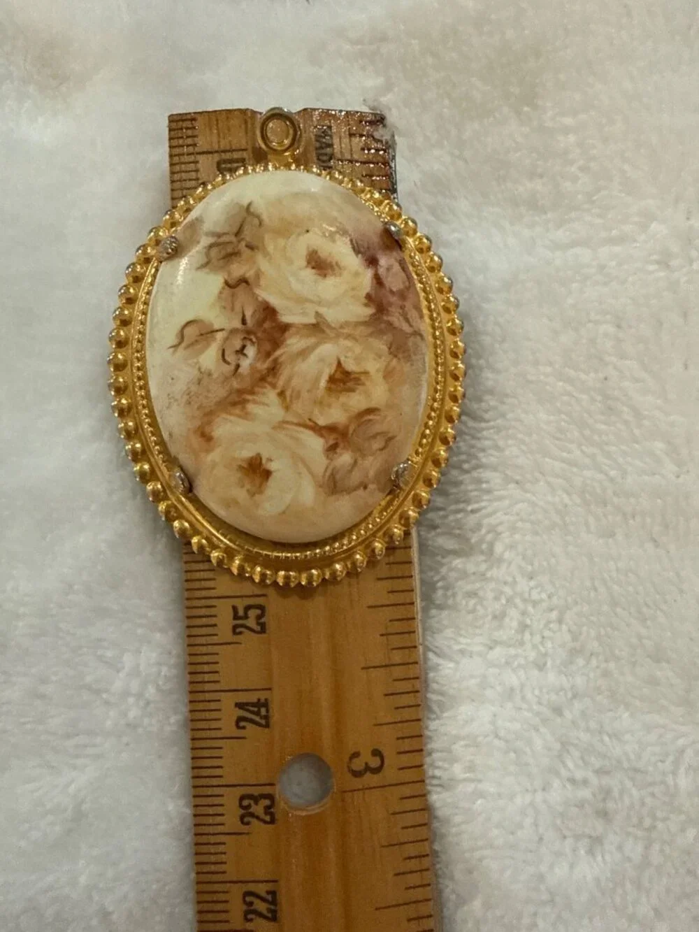 Vintage Gold-Tone Oval Pendant With Floral Design & Scalloped Edges Signed 